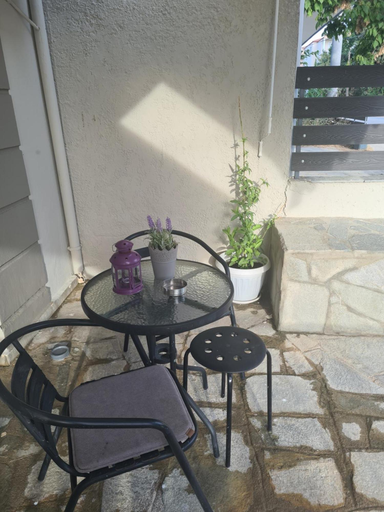 Makis Apartments Touzla Ofrinion Exterior photo
